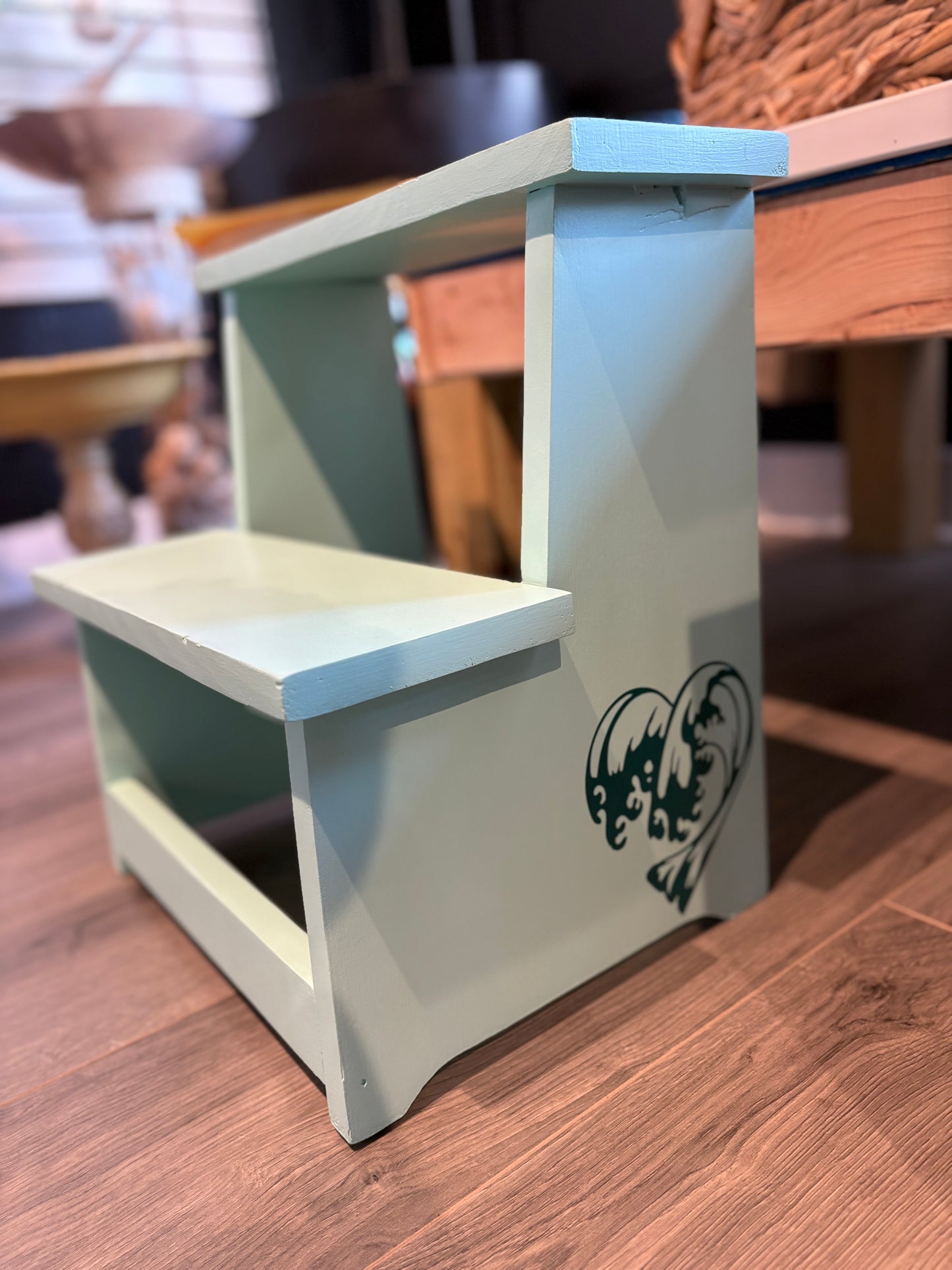 Heart of Waves Step Stool