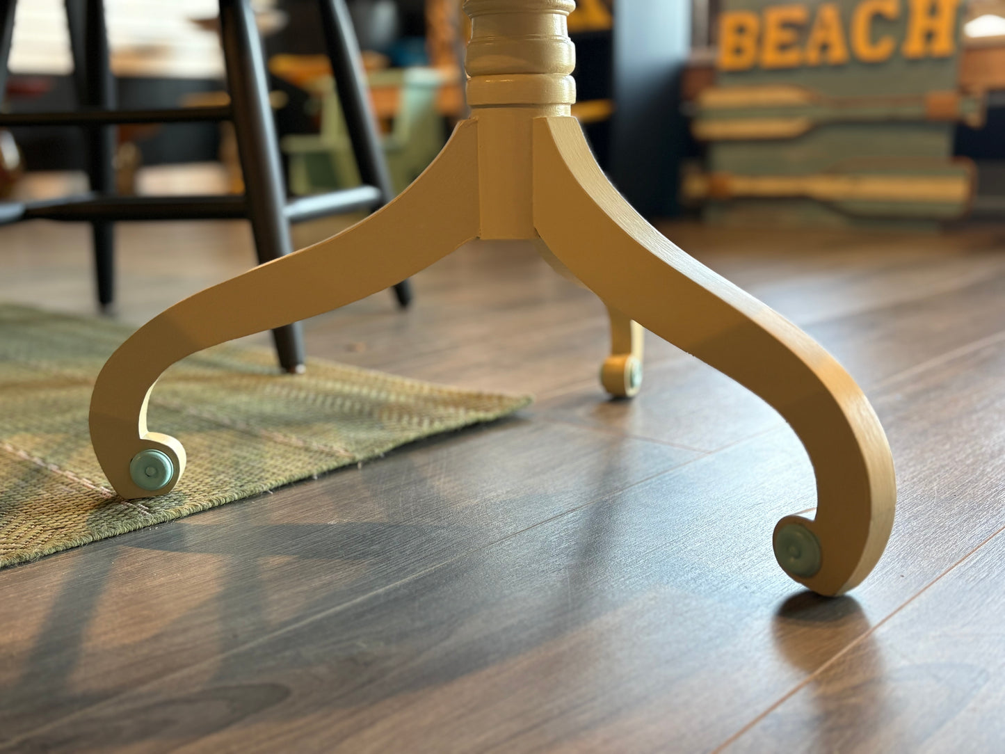 Nautical Nook Stand